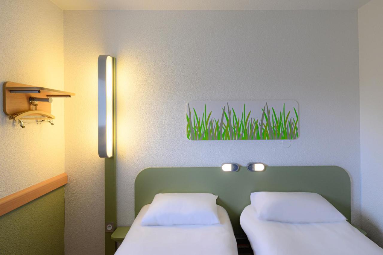 Ibis Budget Saint-Etienne Stade Exterior foto