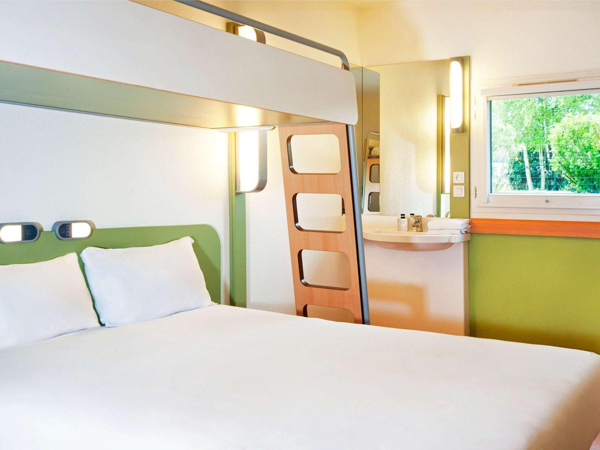 Ibis Budget Saint-Etienne Stade Exterior foto