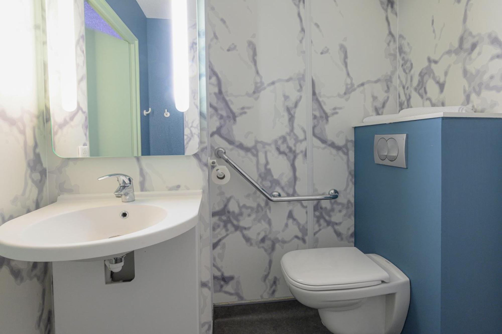 Ibis Budget Saint-Etienne Stade Exterior foto
